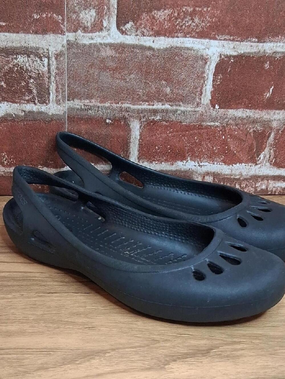 Crocs Flats Womens Size 7 Black Slip Ons Mary Jane